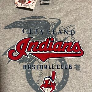 New! MLB Retro Cleveland Indians T-Shirt (M)